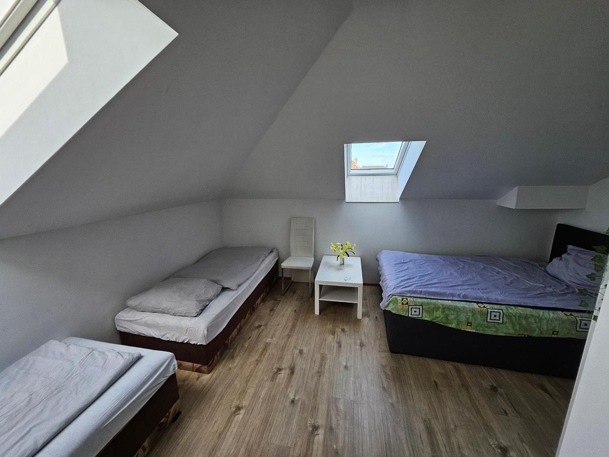 Wohngemeinschaft- Einzelne Appartement *
